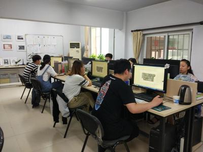 探索未来 工作室建设中计算机辅助设备的技术开发路径